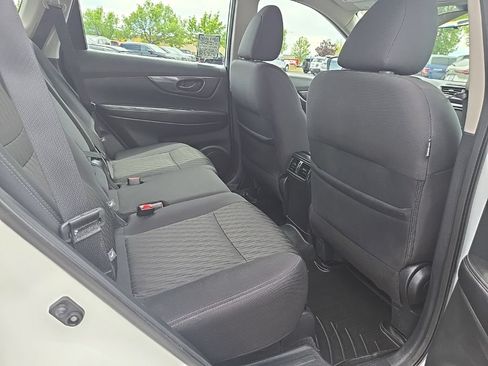 Used 2020 Nissan Rogue S AWD/4WD image 26