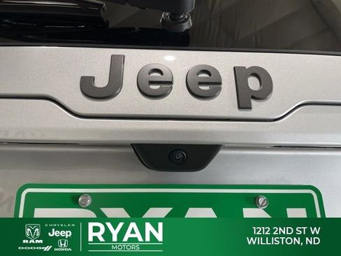 New 2026 Jeep Cherokee Limited AWD/4WD image 14