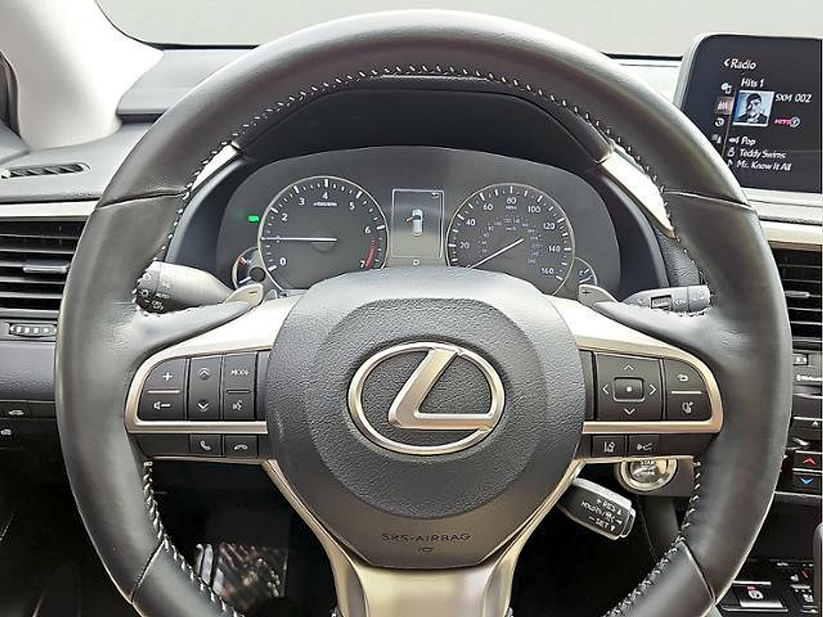 Used 2020 Lexus RX 350L Premium w/ Premium Package AWD/4WD image 20