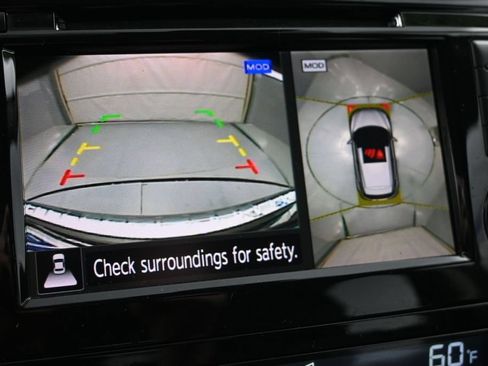 Used 2022 Nissan Rogue Sport SL AWD/4WD image 19