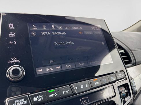 Used 2018 Honda Odyssey EX-L image 25