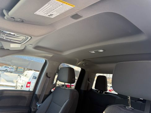 Used 2019 GMC Sierra 1500 SLE w/ SLE Value Package image 34