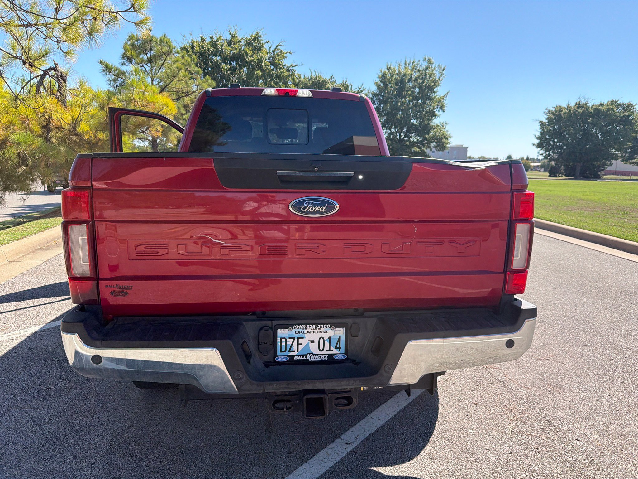Used 2021 Ford F250 Lariat w/ Lariat Ultimate Package AWD/4WD image 4
