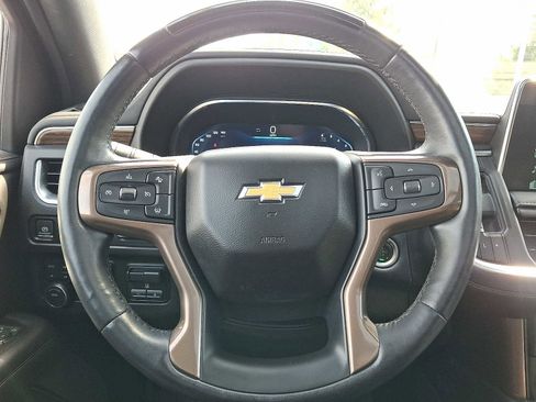 Used 2024 Chevrolet Suburban High Country w/ Advanced Technology Package AWD/4WD image 22