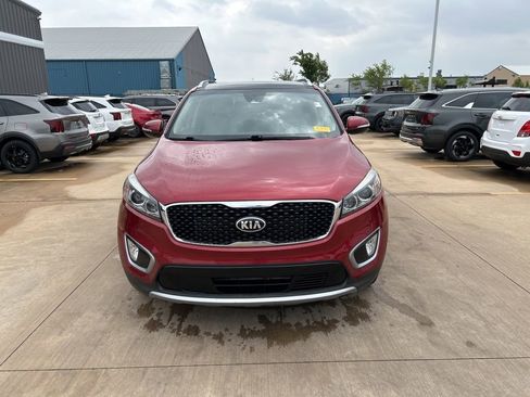 Used 2017 Kia Sorento EX w/ EX Advanced Touring Package FWD image 5