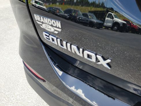 Used 2022 Chevrolet Equinox LT FWD image 9