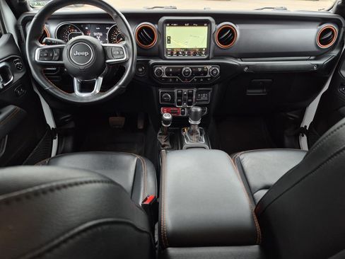 Used 2023 Jeep Gladiator Mojave w/ LED Lighting Group AWD/4WD image 16