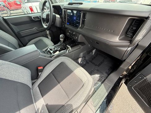 Certified 2025 Ford Bronco 4-Door AWD/4WD image 20