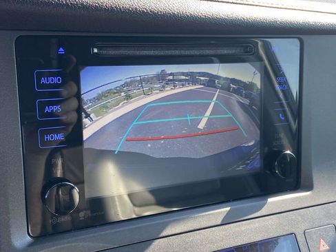 Used 2016 Toyota Sienna XLE FWD image 27