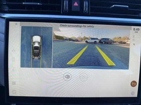 Used 2021 Jaguar XF R-Dynamic SE image 27