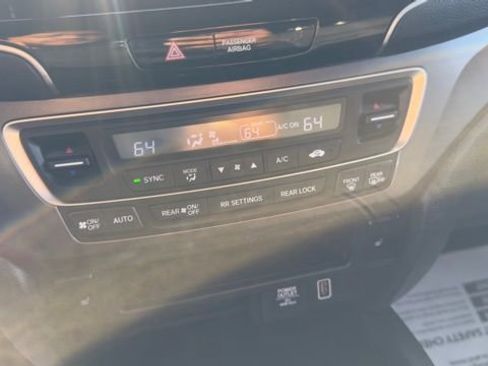 Used 2022 Honda Pilot EX-L image 17