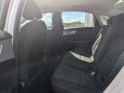 Used 2024 Kia Forte LXS FWD image 12