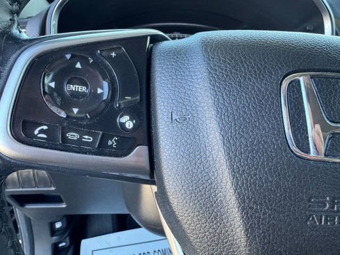 Used 2020 Honda CR-V Touring image 18
