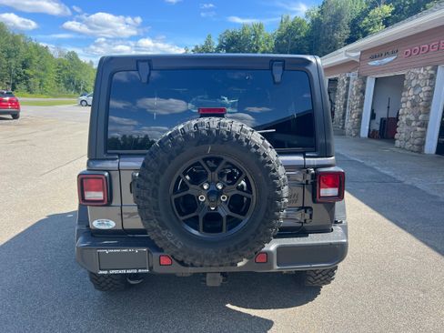 New 2025 Jeep Wrangler Unlimited Sport image 6