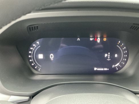 Used 2025 Volvo XC60 B5 Core AWD/4WD image 15