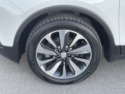 Used 2021 Buick Encore Preferred image 11