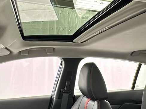 New 2026 Nissan Sentra SR image 32