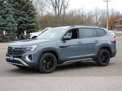 New 2026 Volkswagen Atlas Peak Edition