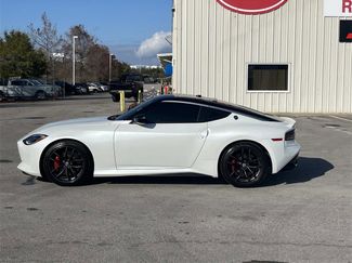 Used 2024 Nissan Z Performance w/ Floor Mat Package video 2