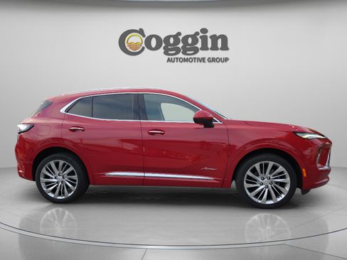 New 2025 Buick Envision Avenir image 8