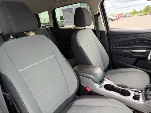 Used 2015 Ford Escape SE AWD/4WD image 12