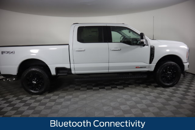 New 2026 Ford F350 Lariat w/ Black Appearance Package AWD/4WD image 2