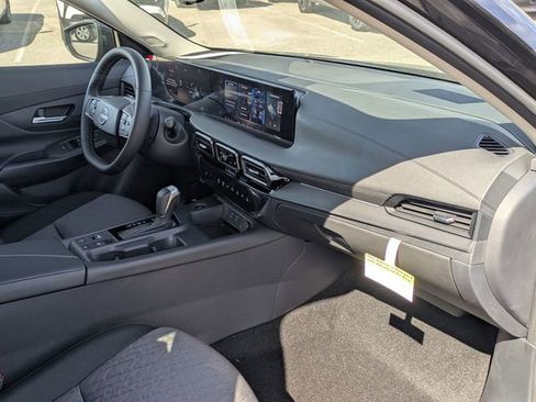 New 2026 Nissan Sentra SV w/ SV Convenience Package image 32