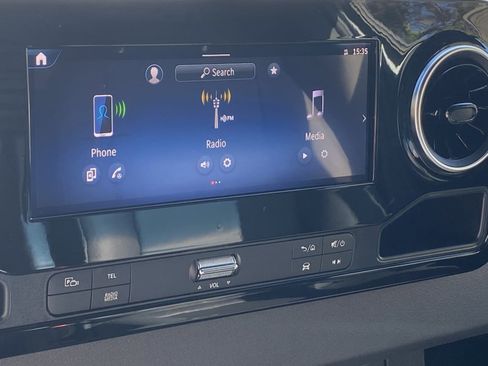 New 2025 Mercedes-Benz Sprinter 2500 image 32