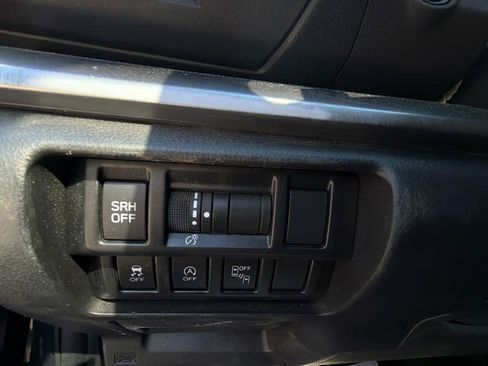 Used 2023 Subaru Crosstrek 2.5i Limited AWD/4WD image 20