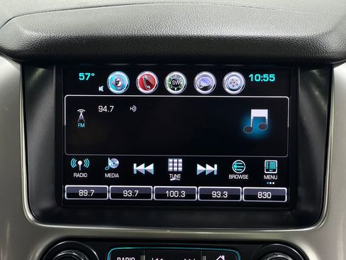 Used 2018 Chevrolet Suburban LT image 26