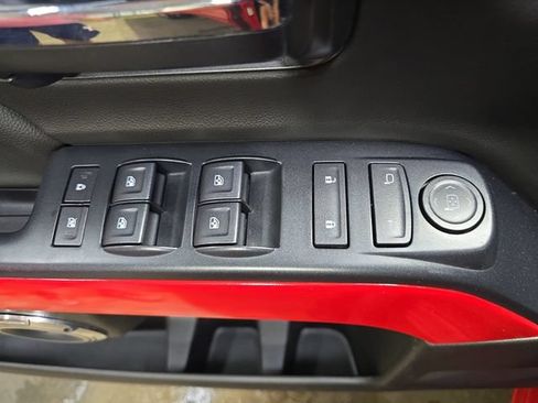 Used 2019 Chevrolet Silverado 1500 LT w/ All Star Edition AWD/4WD image 30