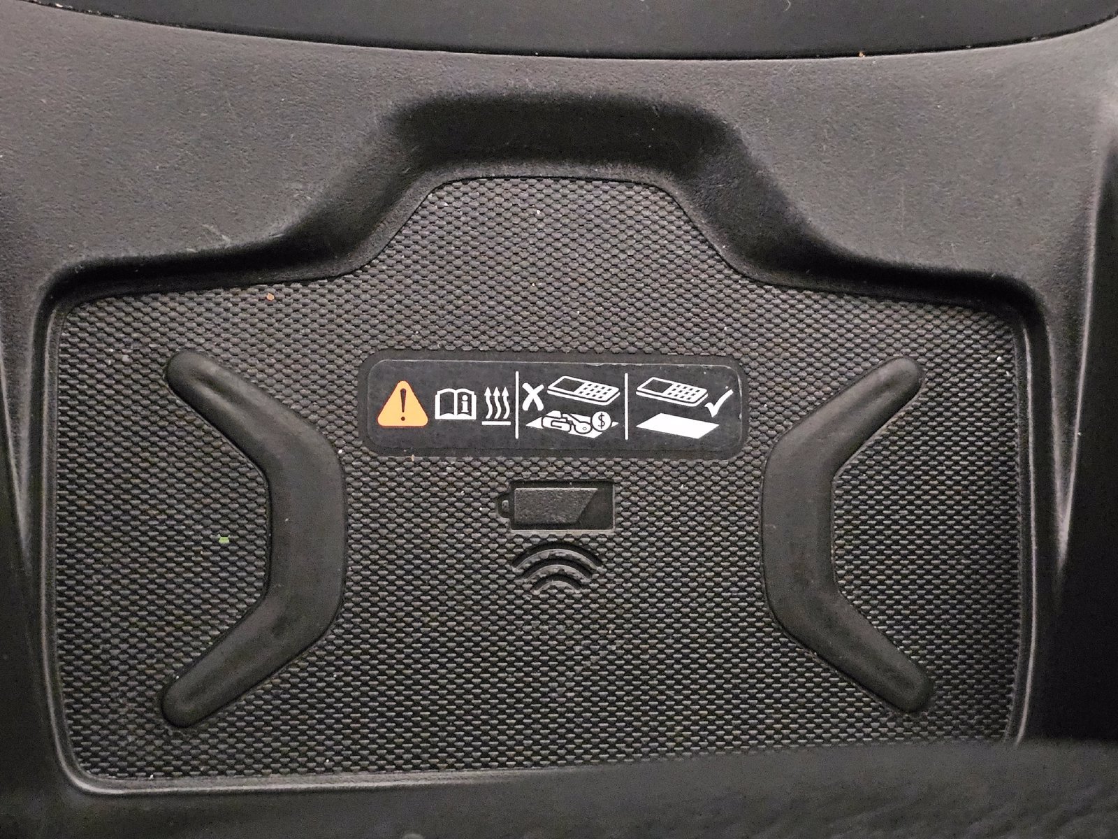 Used 2020 Chevrolet Colorado ZR2 AWD/4WD image 12