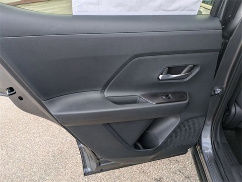 New 2026 Nissan Kicks SV w/ SV Premium Package image 24