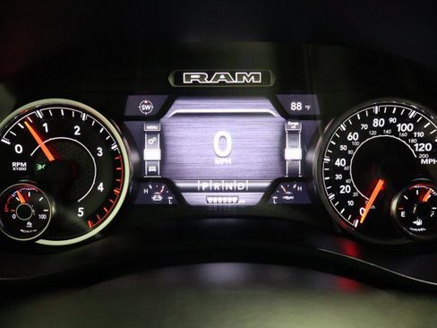 Used 2019 RAM 2500 Laramie AWD/4WD image 39