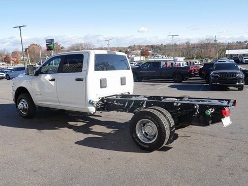 Used 2024 RAM 3500 SLT w/ Quick Order Package 2YG SLT image 7