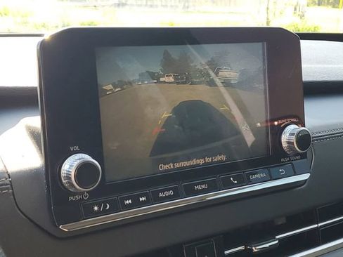 Used 2022 Mitsubishi Outlander ES AWD/4WD image 23