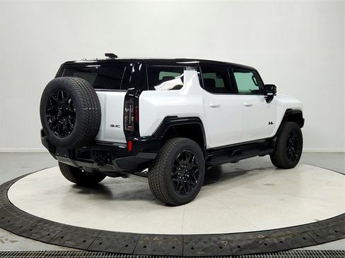 New 2026 GMC Hummer EV SUV image 7