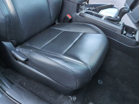 Used 2021 Toyota Tacoma TRD Off-Road image 38