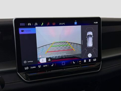 New 2026 Volkswagen Tiguan SE image 16