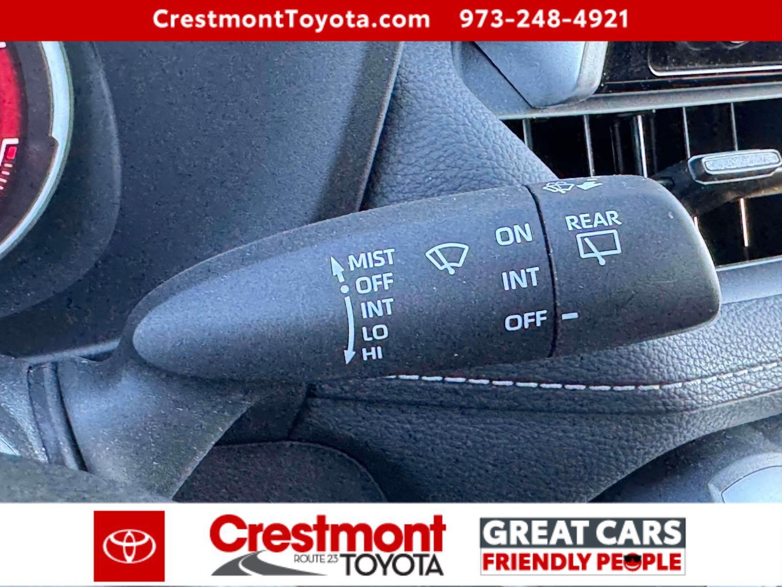 Used 2024 Toyota RAV4 LE AWD/4WD image 19
