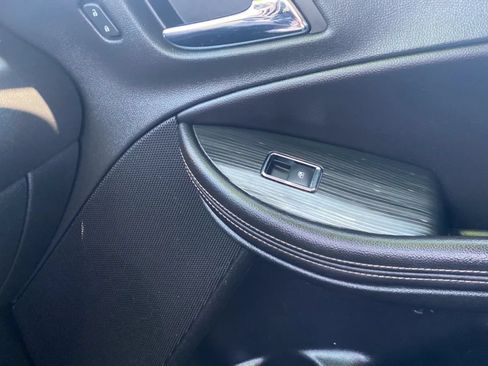 Used 2019 Chevrolet Impala Premier FWD image 19