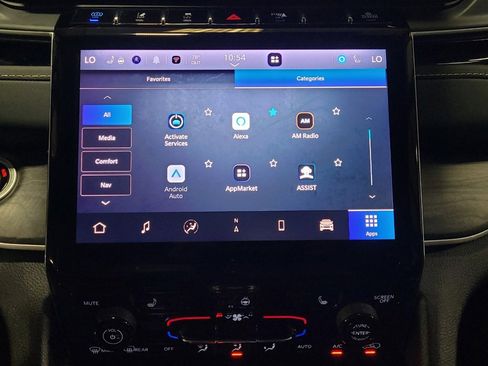 Used 2022 Jeep Grand Cherokee Limited 4xe image 25