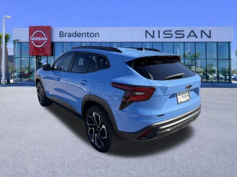 Used 2024 Chevrolet Trax RS w/ Sunroof Package image 7