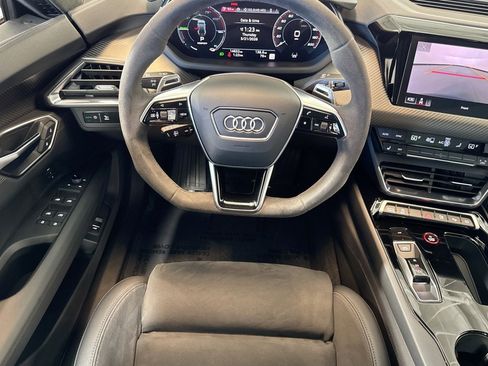 Used 2024 Audi e-tron GT Prestige AWD/4WD image 20
