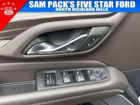 Used 2023 GMC Yukon XL Denali image 22