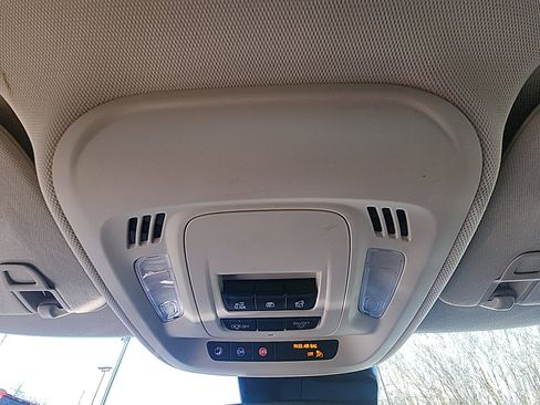 Used 2023 Buick Envision Essence w/ Sport Touring Package image 24