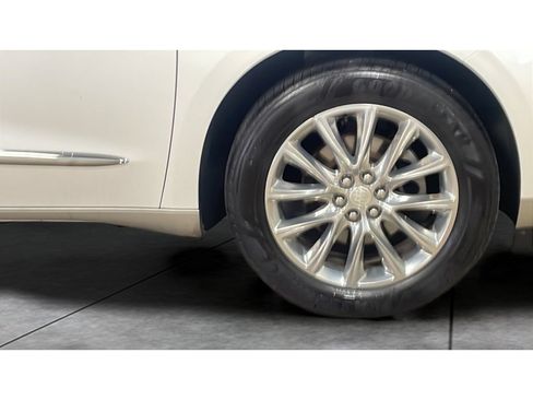 Used 2019 Buick Enclave Essence w/ Experience Buick Package AWD/4WD image 22