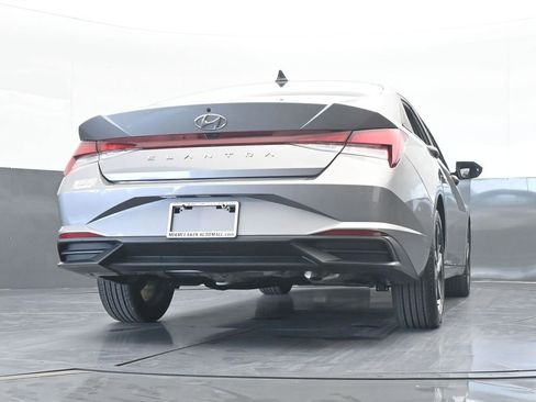 Used 2023 Hyundai Elantra SEL w/ Convenience Package image 60