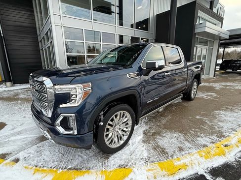 Used 2022 GMC Sierra 1500 Denali w/ Denali Premium Package image 46
