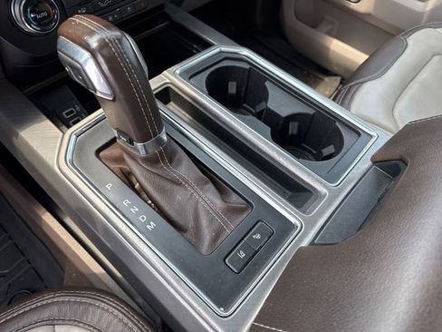 Used 2019 Ford F150 Limited image 28